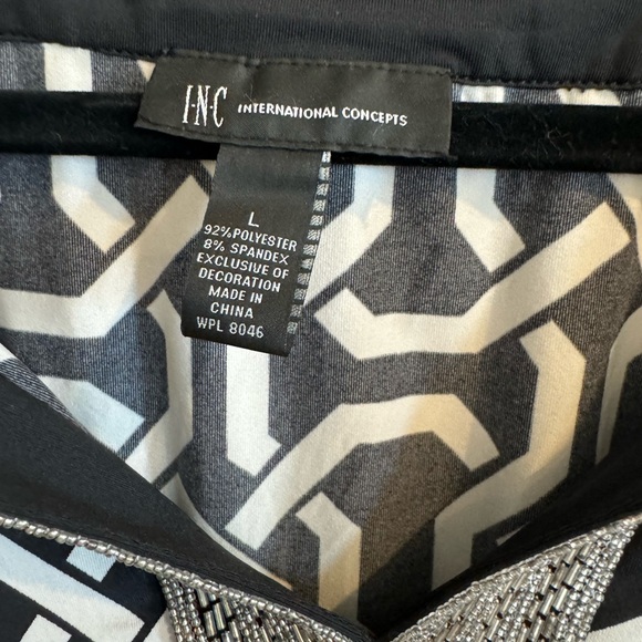 Beautiful Y2K Beaded Blouse - Picture 2 of 3